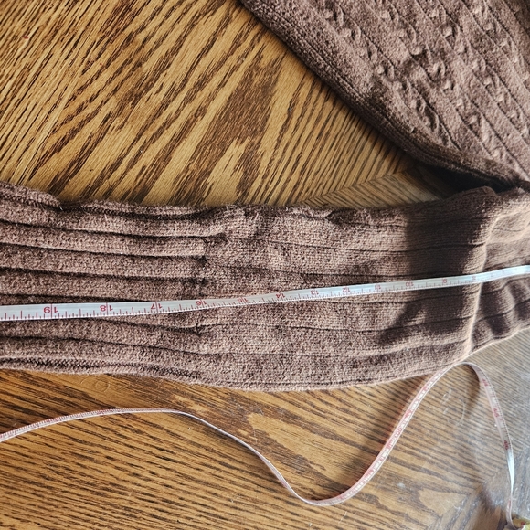 Hooded knit sweater - Picture 3 of 4